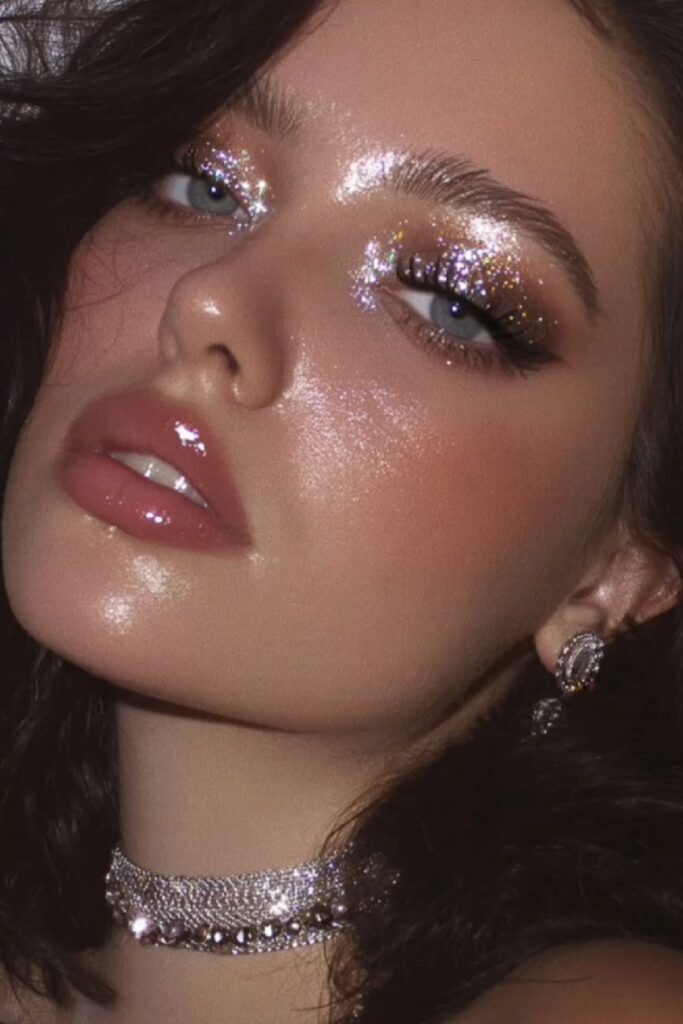 Layout makeup ánh kim đi tiệc
